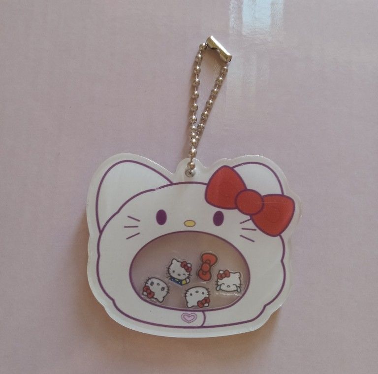 Hello Kitty Keychain Shaker