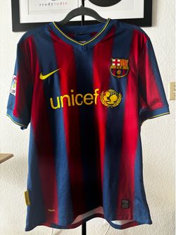 2009–10 FC Barcelona home jersey.