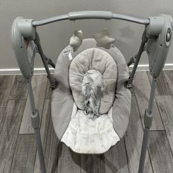 Baby swing 