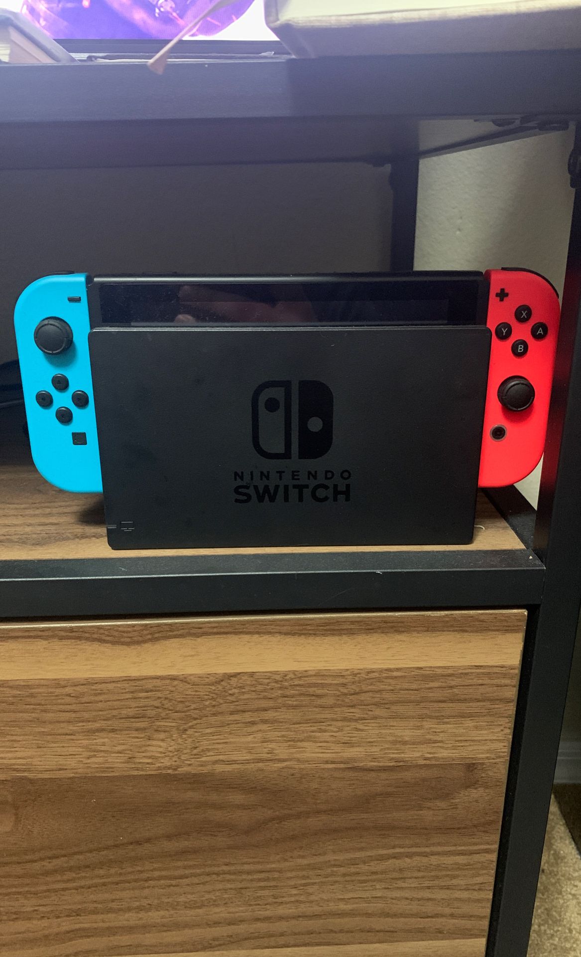 Nintendo Switch plus game