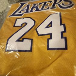 Kobe Bryant Los Angeles Lakers Classic Basketball Jerseys/XL 