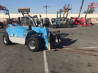 Reach forklift