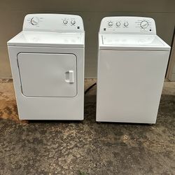 **SUPER CLEAN KENMORE WASHER AND DRYER SET!!**