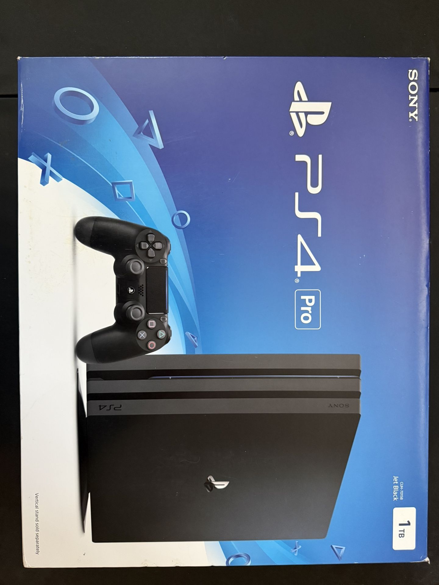 PlayStation 4 Pro - like new, complete in box, w/games (can Deliver)