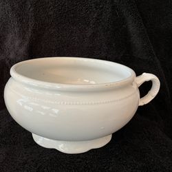 1900s EPP  Co. Queen’s Chamber Pot