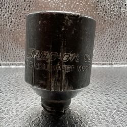 Snap-on 3/4" Drive Female to 1/2" Drive Male NonImpact Step-Down Adapter GLA62A