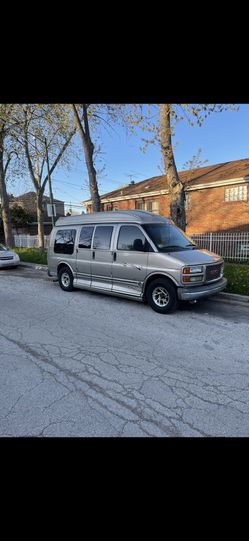 2002 Gmc Savanna