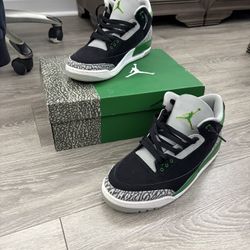 Air Jordan 3 Pine Green