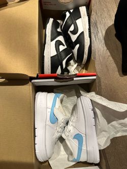 Toddler Nike dunks and Force 1 size 5c shoes