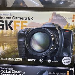 Blackmagic Cinema Camera 6K FF Leica L