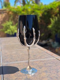 Gothic Skeleton Hand Black Wine Glass – Silver Skeleton Claw Goblet (9”)