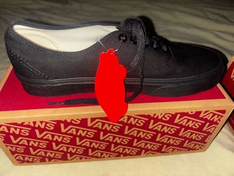 Vans Low-Top Canvas Sneakers All Black
