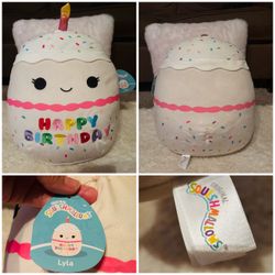 Squishmallows Large 14" Lyla the Birthday Cake Plush~Brand New with Tags(NWT)~IN PERFECT CONDITION!
