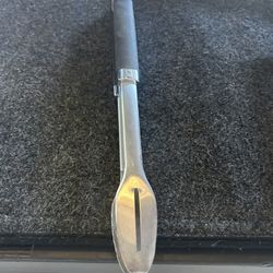 Bbq Tongs and Grilling Basket