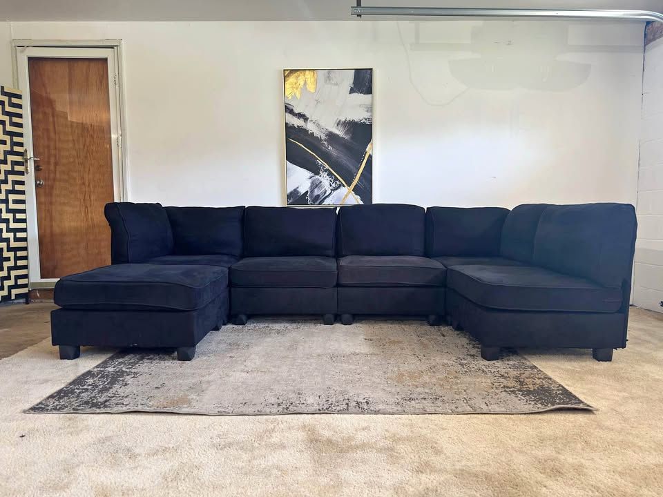 Black 5-Seater Modular Sectional Sofa with Ottoman
