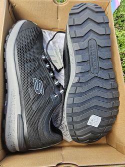 11.5 SKECHERS STEEL TOE WORK SHOE 