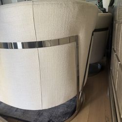 Set Of 2 Beautiful Side Chairs