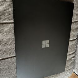 Surface Laptop 4 *Excellent Condition!!*