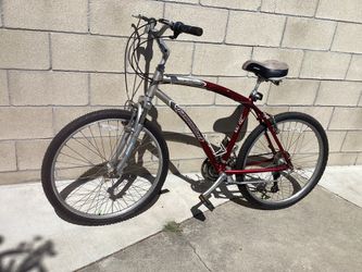 26” Mountain Diamondback wildwood 1005 Aluminum Bike For Mens 8 Speeds Excellent Condition $165