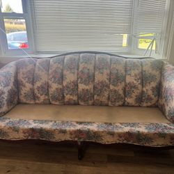 Vintage Victorian Floral Sofa Set - FREE