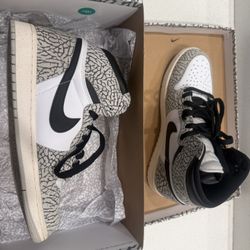 Jordan 1 Retro High Og’s (White Cement)