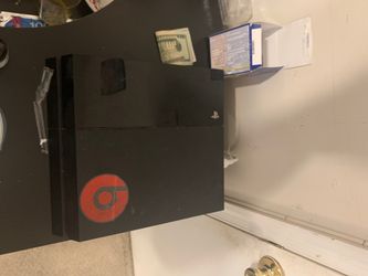 PS4 WORKS LIKE NEW. Need gone today!!!!!