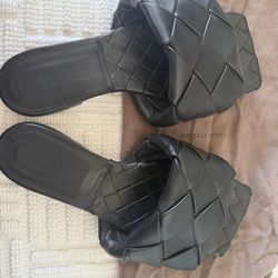 BOTTEGA VENETA Lido Sandals SIZE 36.5 Black