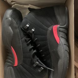 Jordan 12s Size 9men