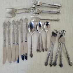 23 Pcs Silverplate Flatware Made In Japan 