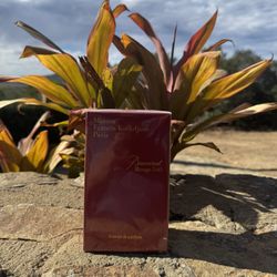 Maison Francis Kurkdjian Paris Baccarat Rouge 540 🪵