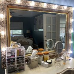 Antique Mirror  With Lights