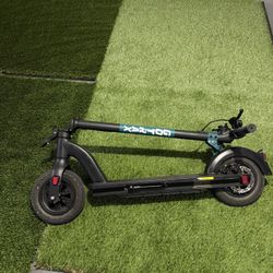 GMax Ultra Scooter 