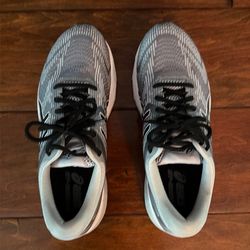 Men’s Asics GT 2000