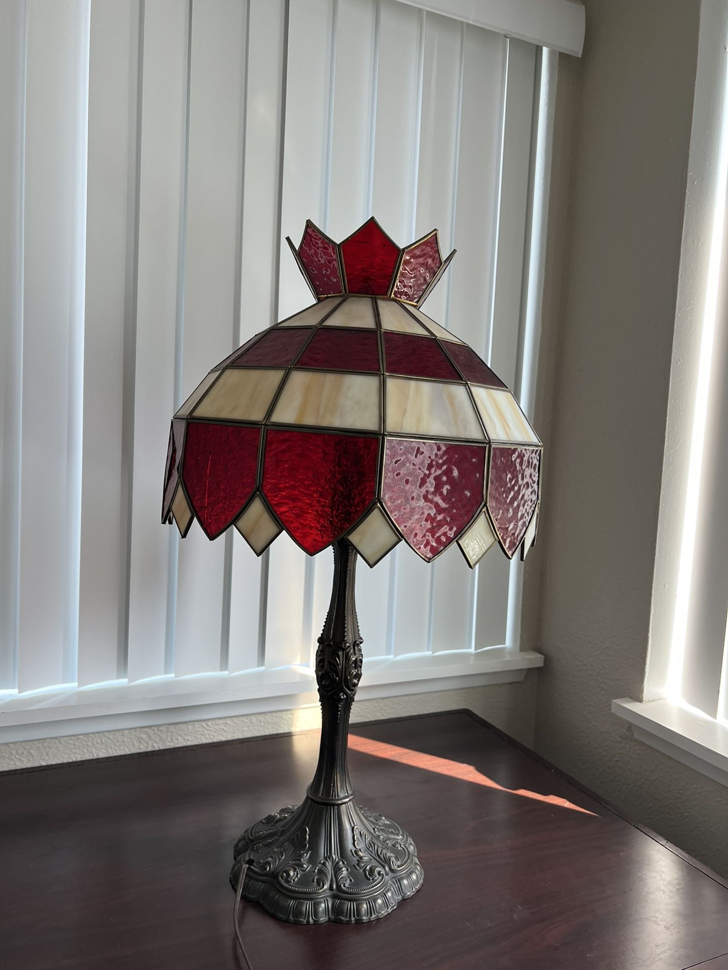 Vintage Tiffany Style Lamp