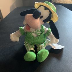 Goofy Disney Barbershop Quartet Plush Toy