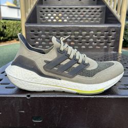 Adidas Ultraboost 21 & 22 Size 9