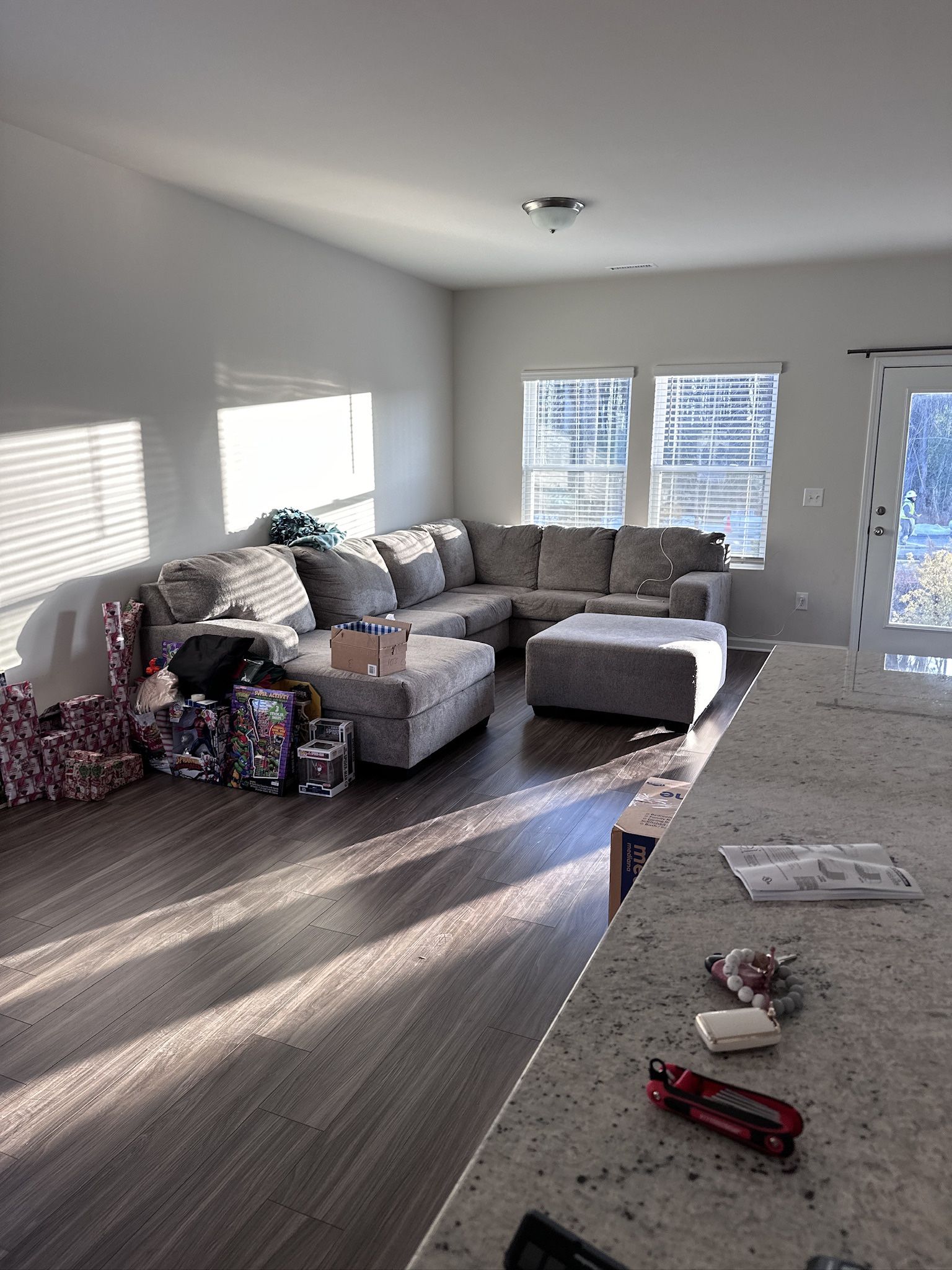 Gray Ashley Sectional w/ Ottoman