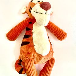 SCENTSY BUDDY TIGGER FROM SCENTSY CANDLES / NEW