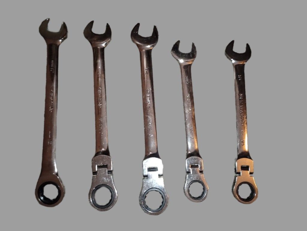 GearWrench And Husky flex-heqd Ratcheting Wrenchs