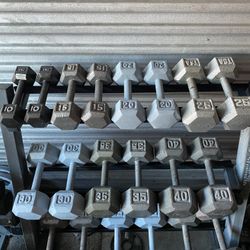 10-55s Complete Dumbells Set (650lbs) With Rack