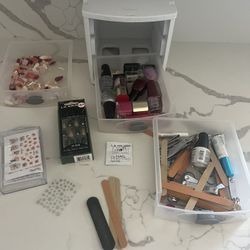 Nail Polish /Design /files, Nail Clippers /Nails And organizer container bundle