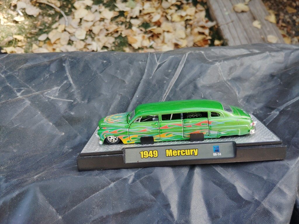 M2 Mercury Die Cast