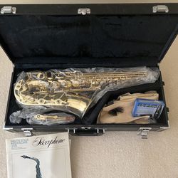 Yamaha YAS-52 Intermediate Alto Saxophone