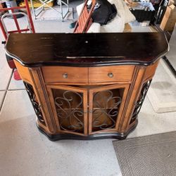 Bar Cabinet / Console Table – Storage with Shelves