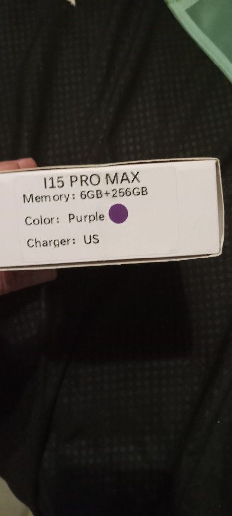 Iphone 15 Pro Max Purple