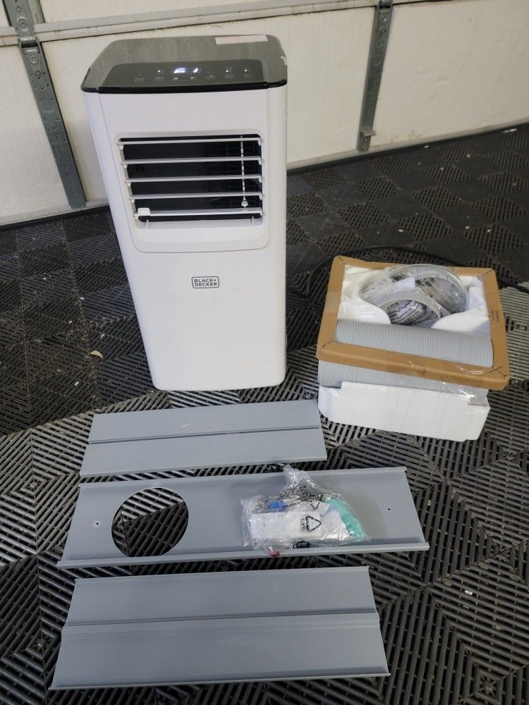 Black & Decker 8,000 BTU Smart Portable Air Conditioner AC