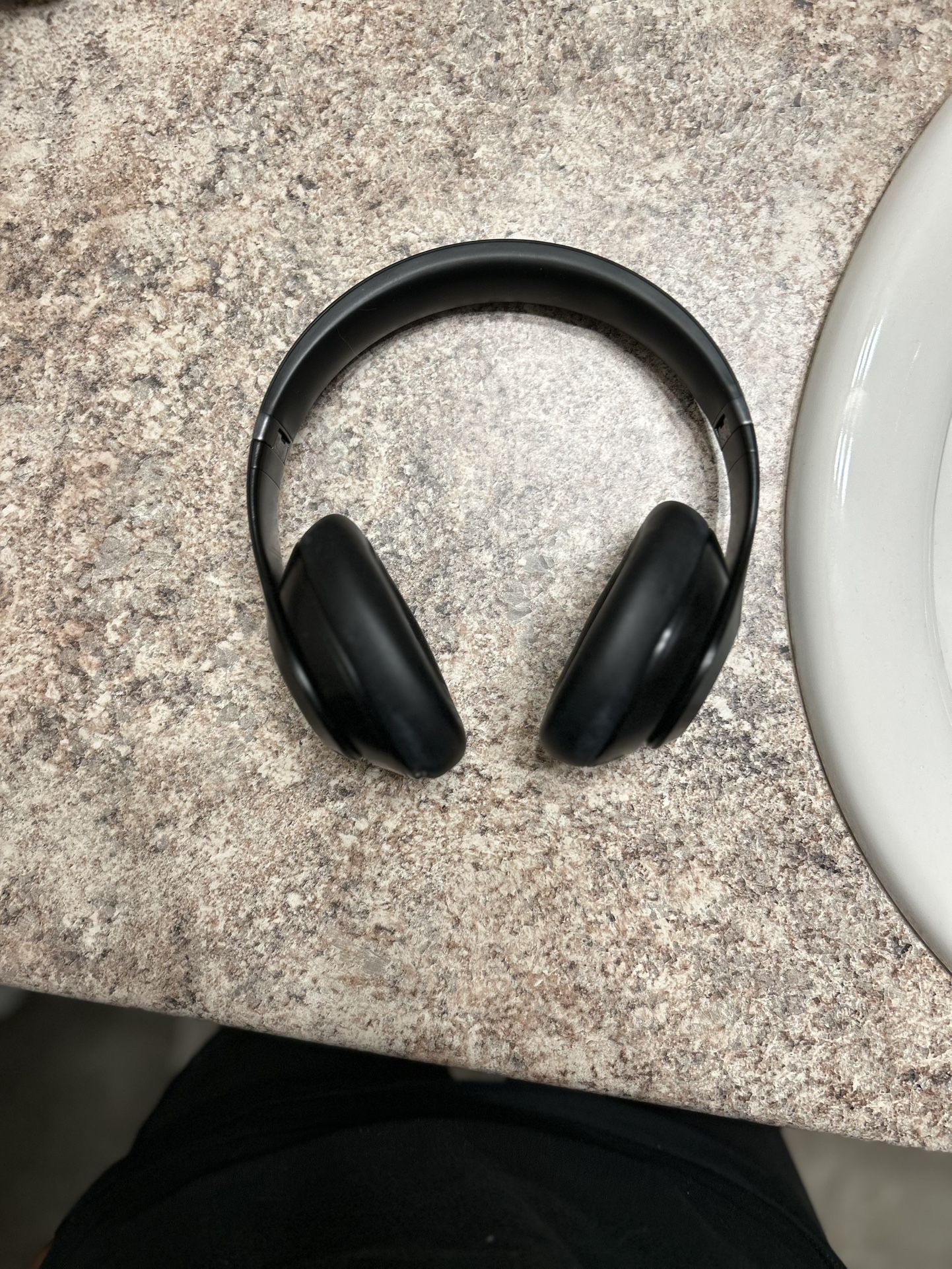 Beats Studios Wireless Headphones