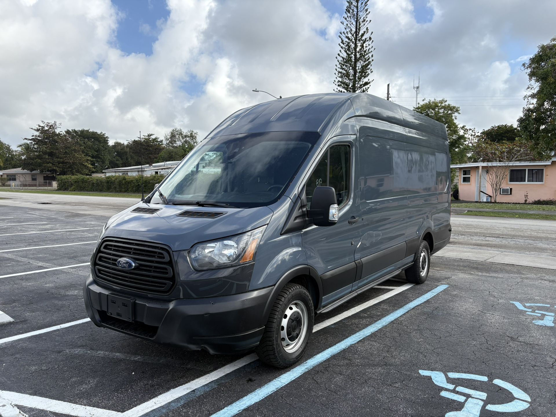 2019 Ford Transit-250