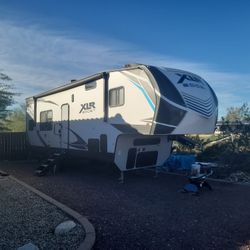 2022 XLR  Boost Toyhauler 