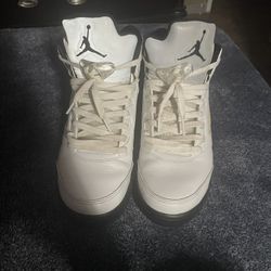Jordan 5 size 9